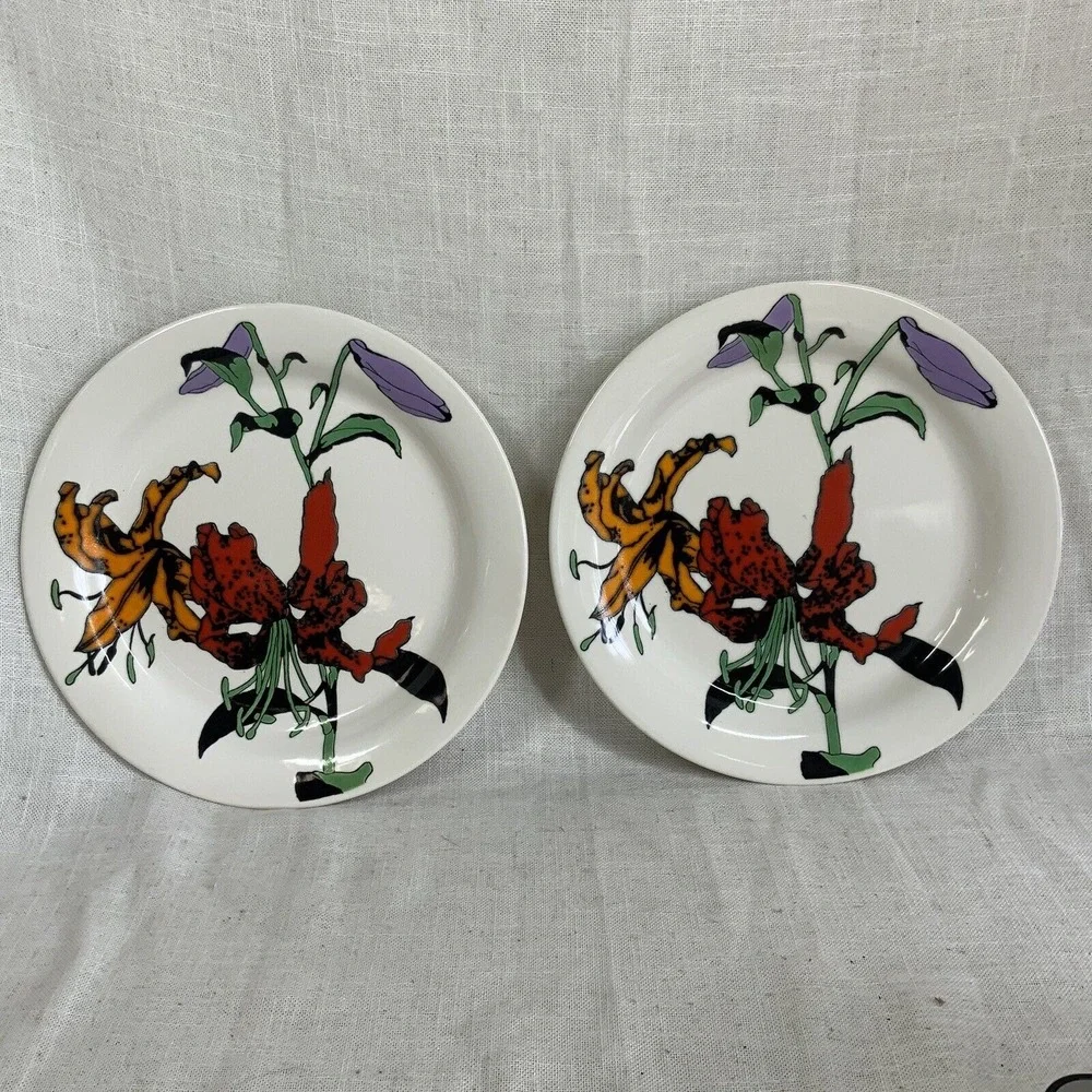 Pair Mikasa‎ Uptrend Tiger Lilies 10 3/4